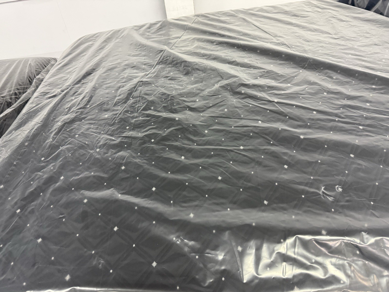 BEAUTYREST BLACK Series 3 Plush HYBRID King MATTRESS-FREE SHIP!