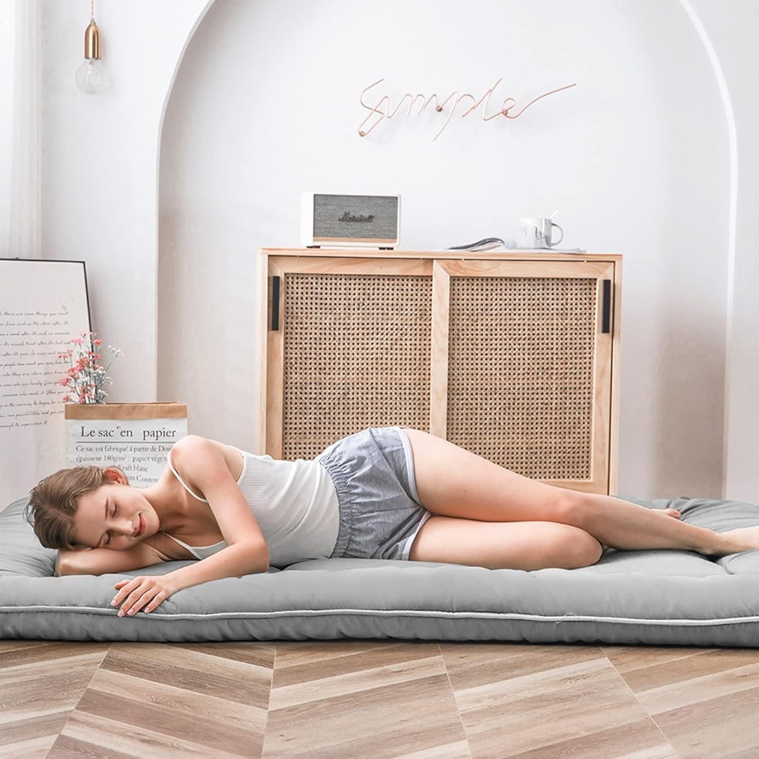 Luxurious Japanese Futon Mattress – Twin Size, Foldable, Grey Daybed Solution