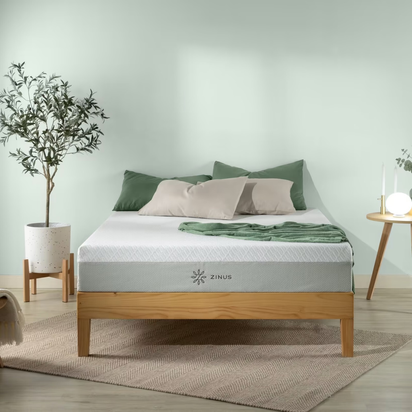 Green Tea Luxe Memory Foam Mattress Breathable 12in, Brand New – MSRP $899