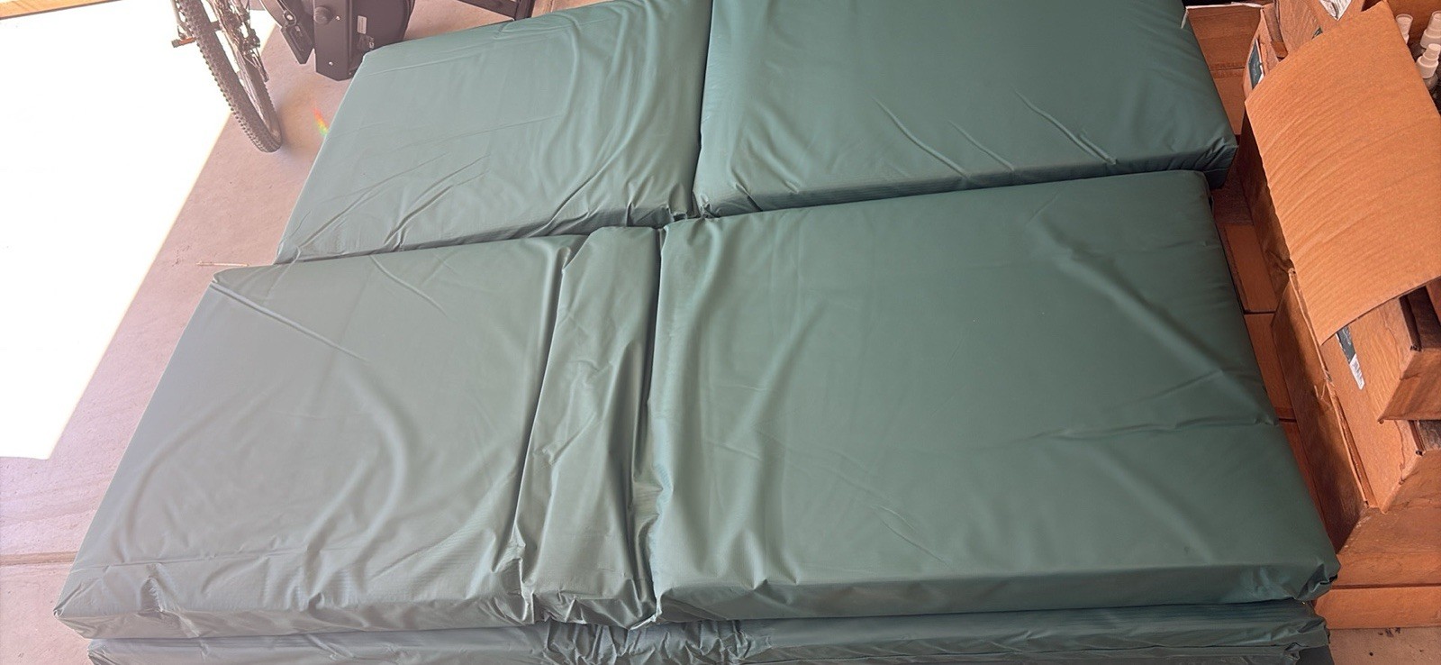 New Heavy Duty & Easy to Clean Polyester Mattress. 30 x 75 x 4” Made In USA