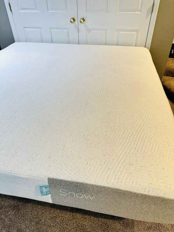 Casper Snow Mattress (King) / FREE Delivery