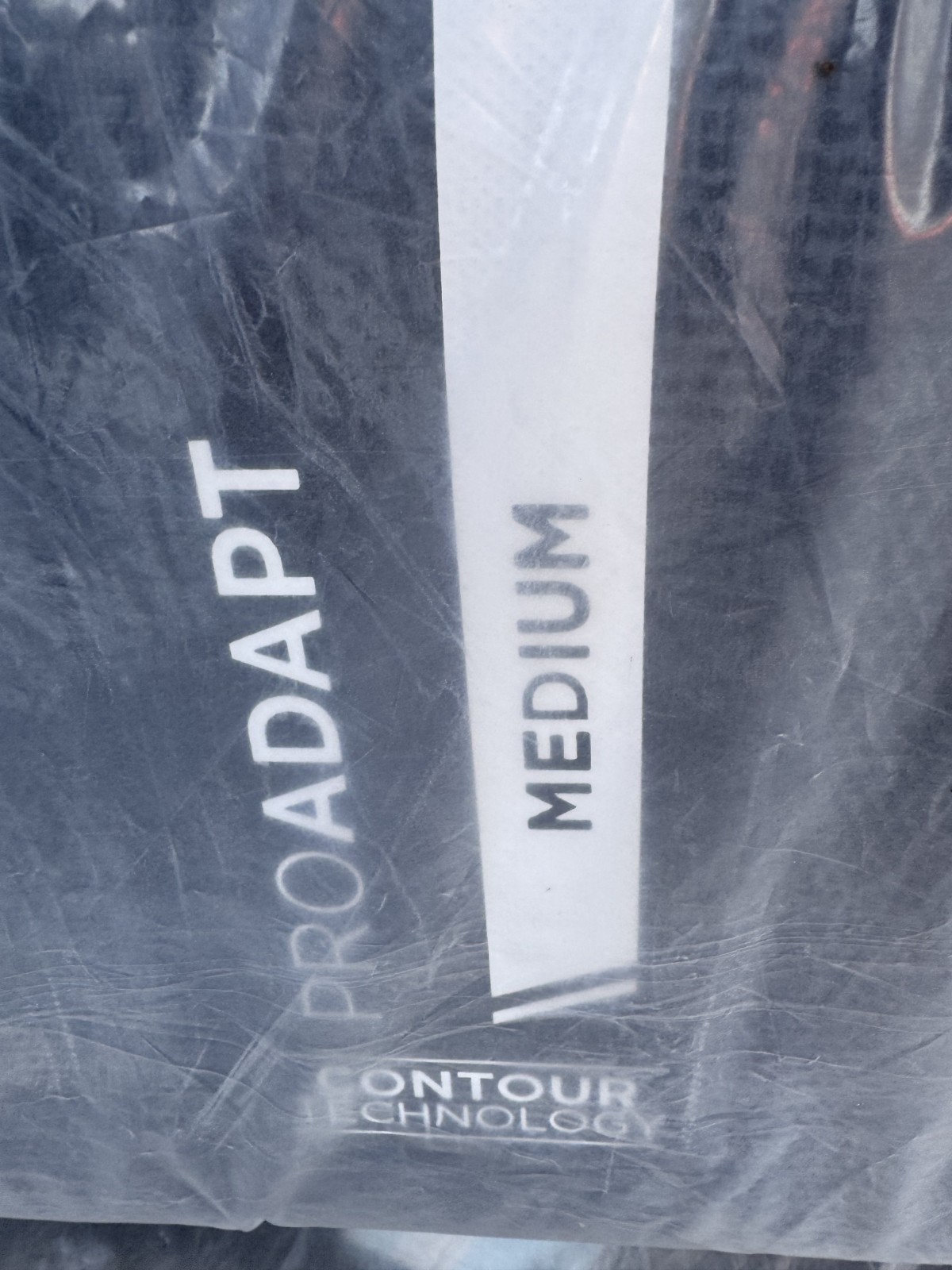 Tempur-pedic mattress Pro Adapt Medium Contour Tech Twin XL/Split CK ex-display.