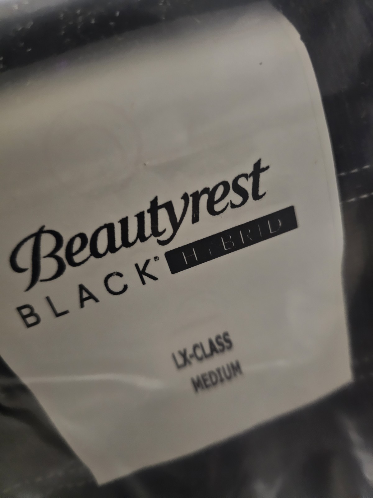Queen Beautyrest Black Hybrid LX Class Medium Mattress NEW IN FACTORY BOX