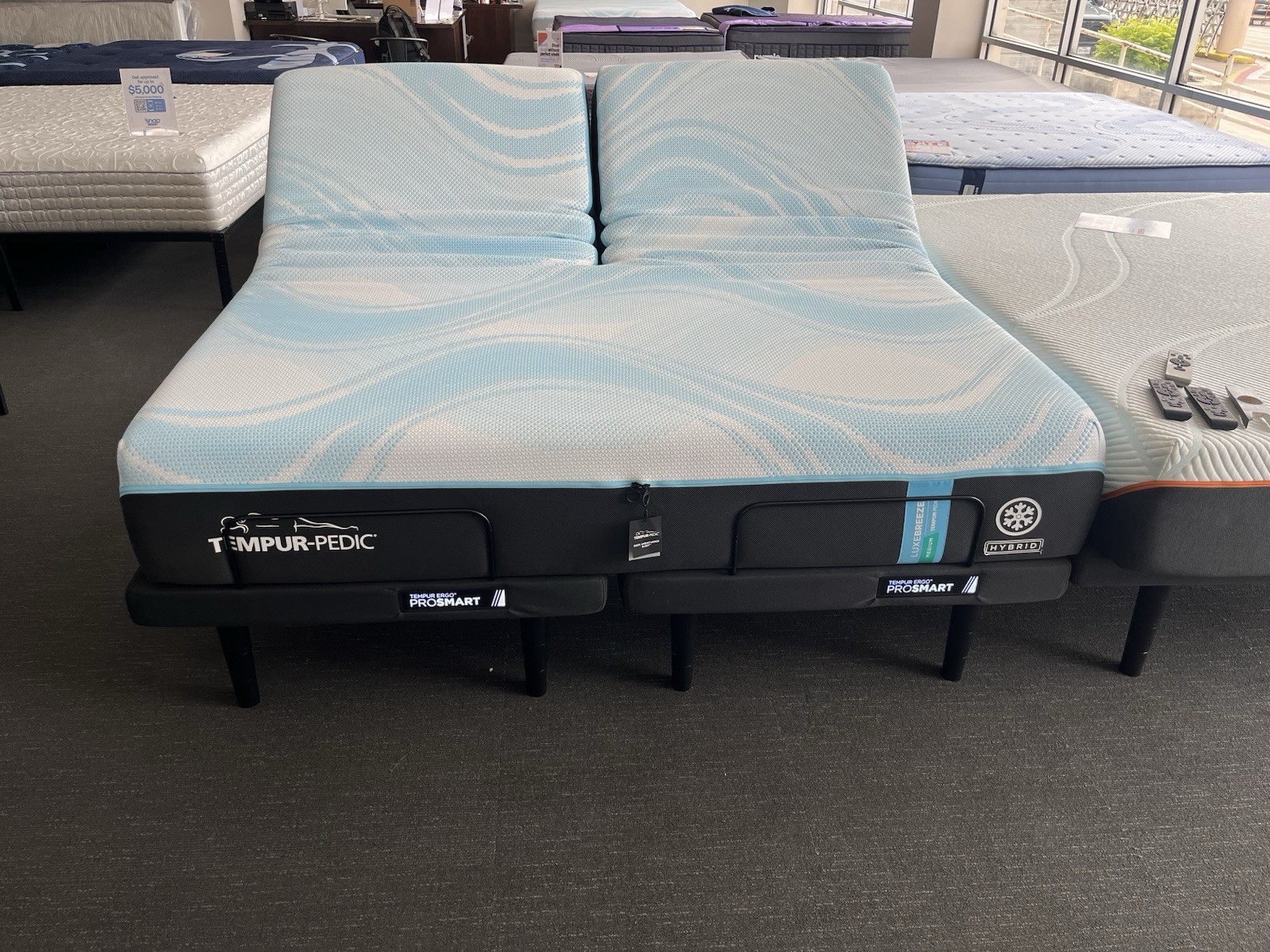 TempurPedic LuxeBreeze 2.0 Medium Hybrid Split Head King Mattress+ ProSmart Base