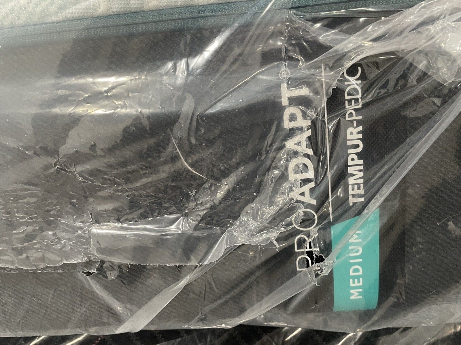 Tempur-Pedic ProAdapt Medium Queen Mattress 2024 Model SAVE $$ BRAND NEW!