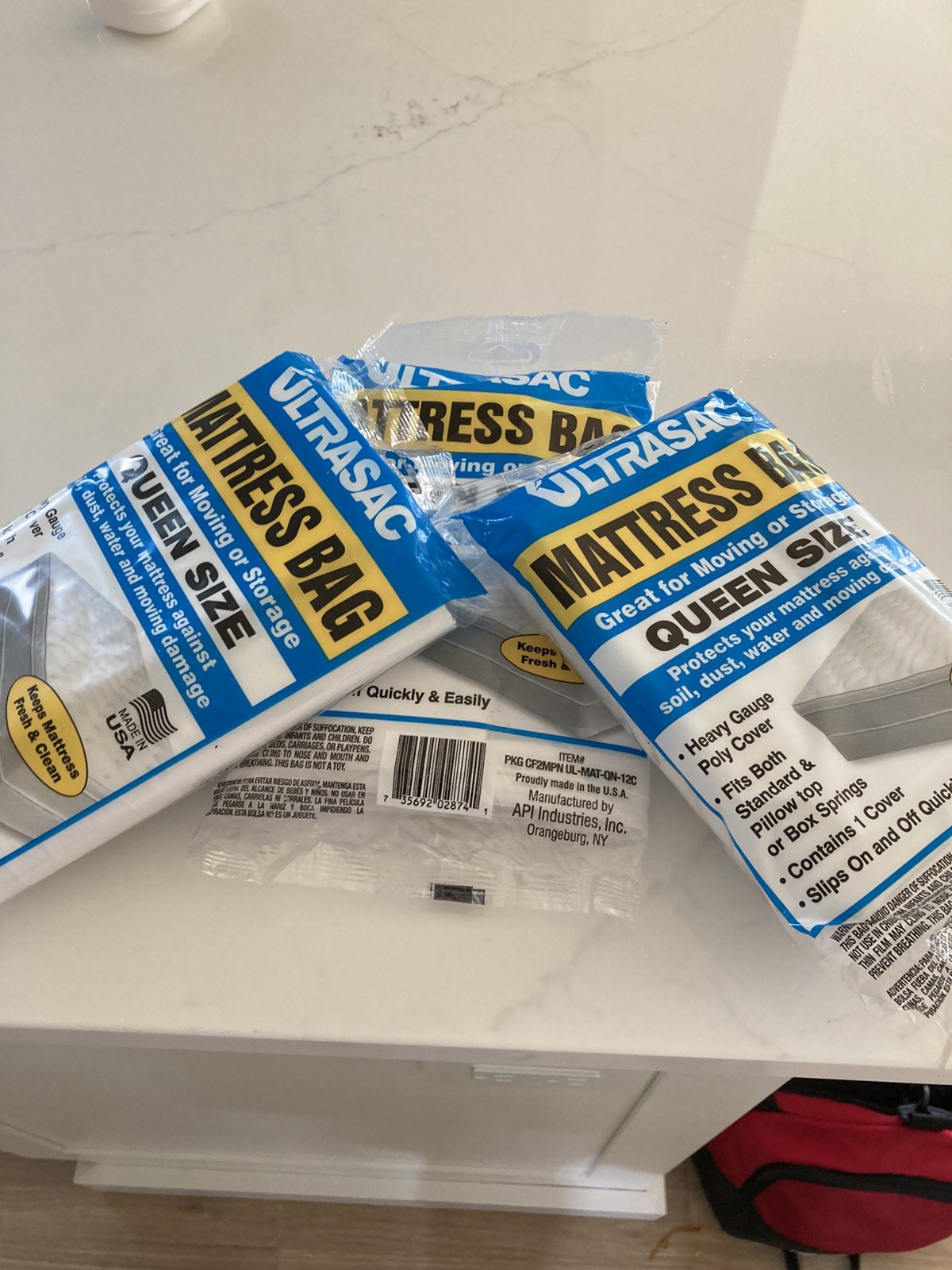 Queen Size Mattress Storage Bag. MAKE OFFER – 4 Pack
