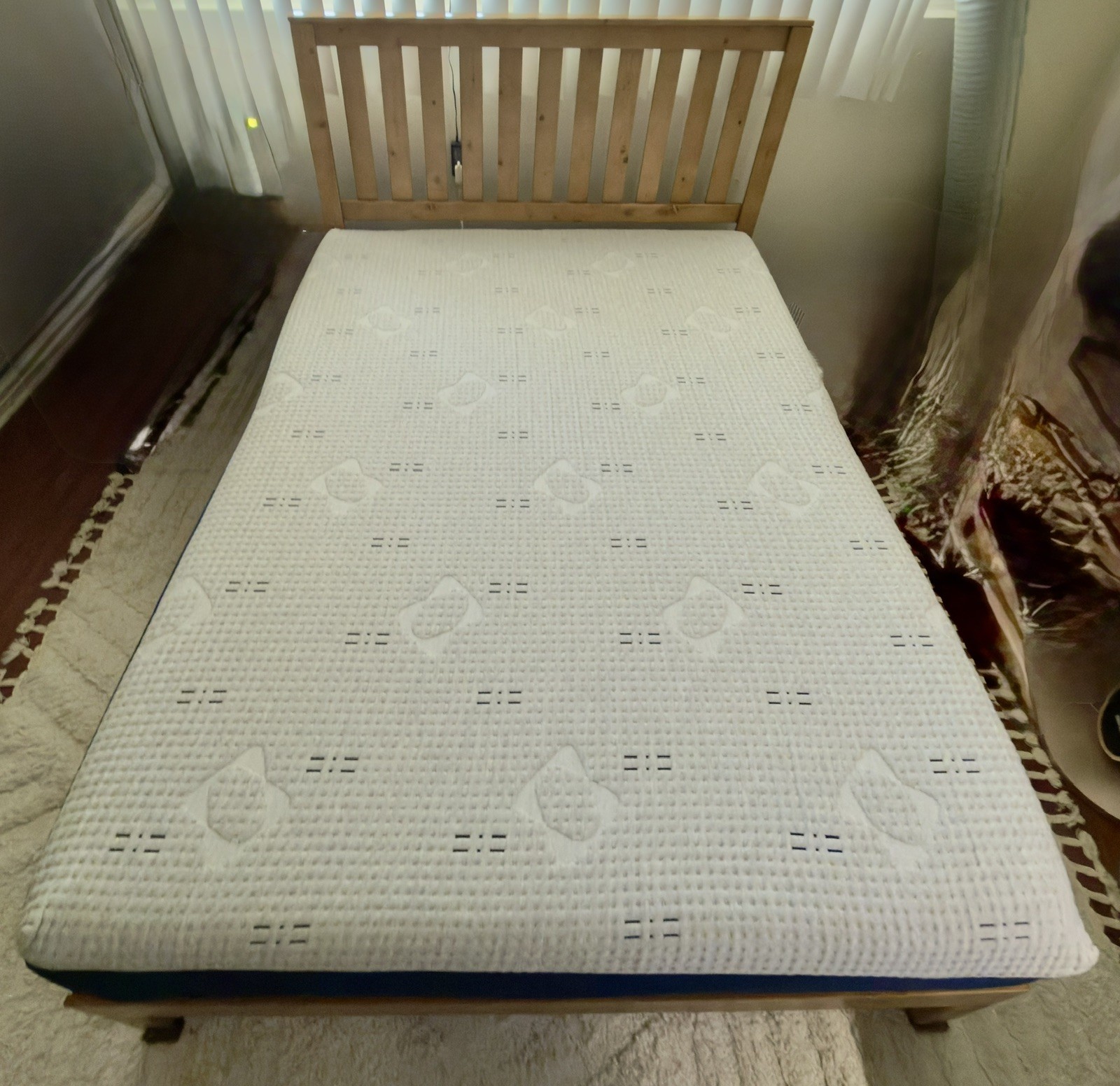 Sleepy’s by Sealy Memory Foam Medium Mattress Full Size