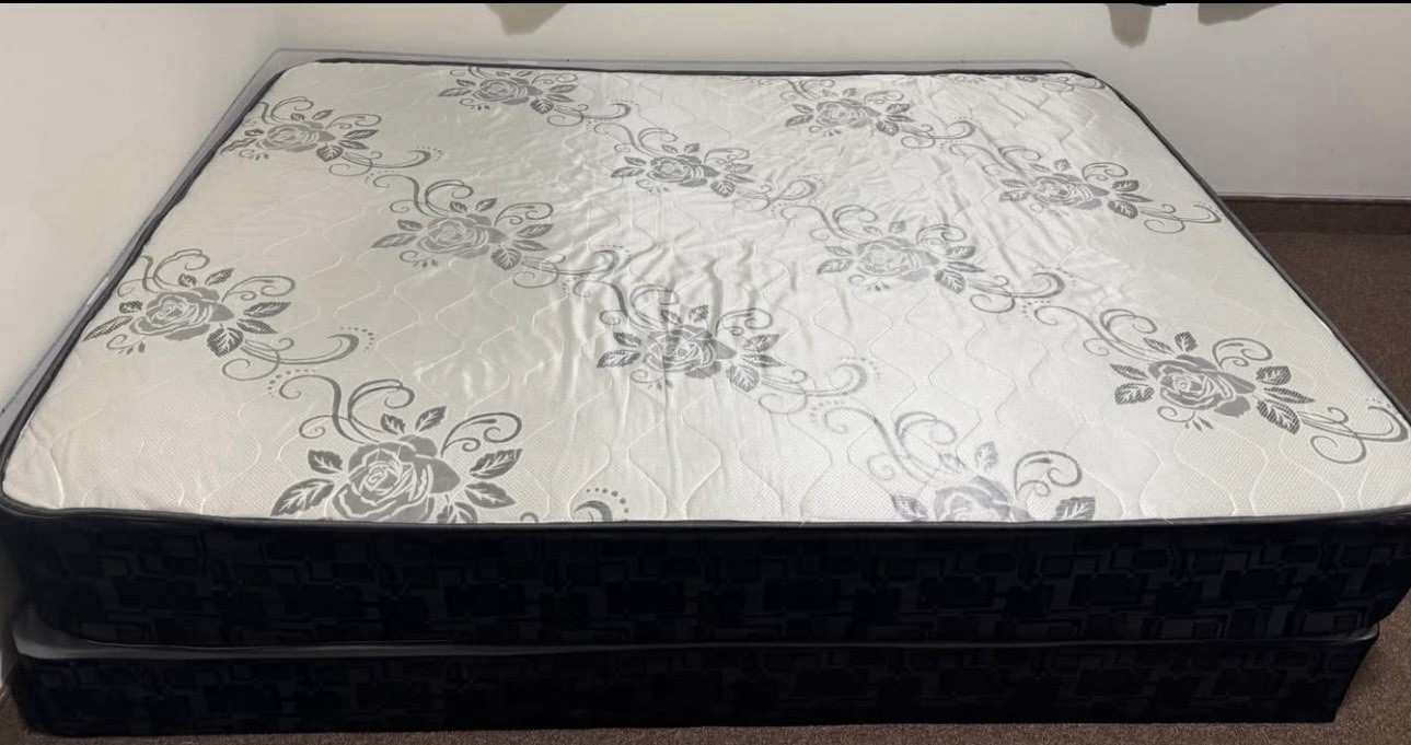 Floral Pattern Mattress and Box Spring Set, White Gray Black, Bedroom Rectangle