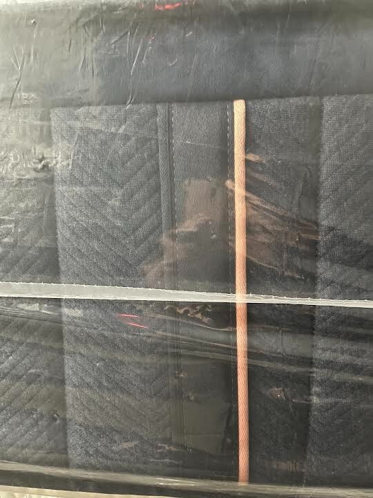 Queen Stearns & Foster Lux Hybrid Medium