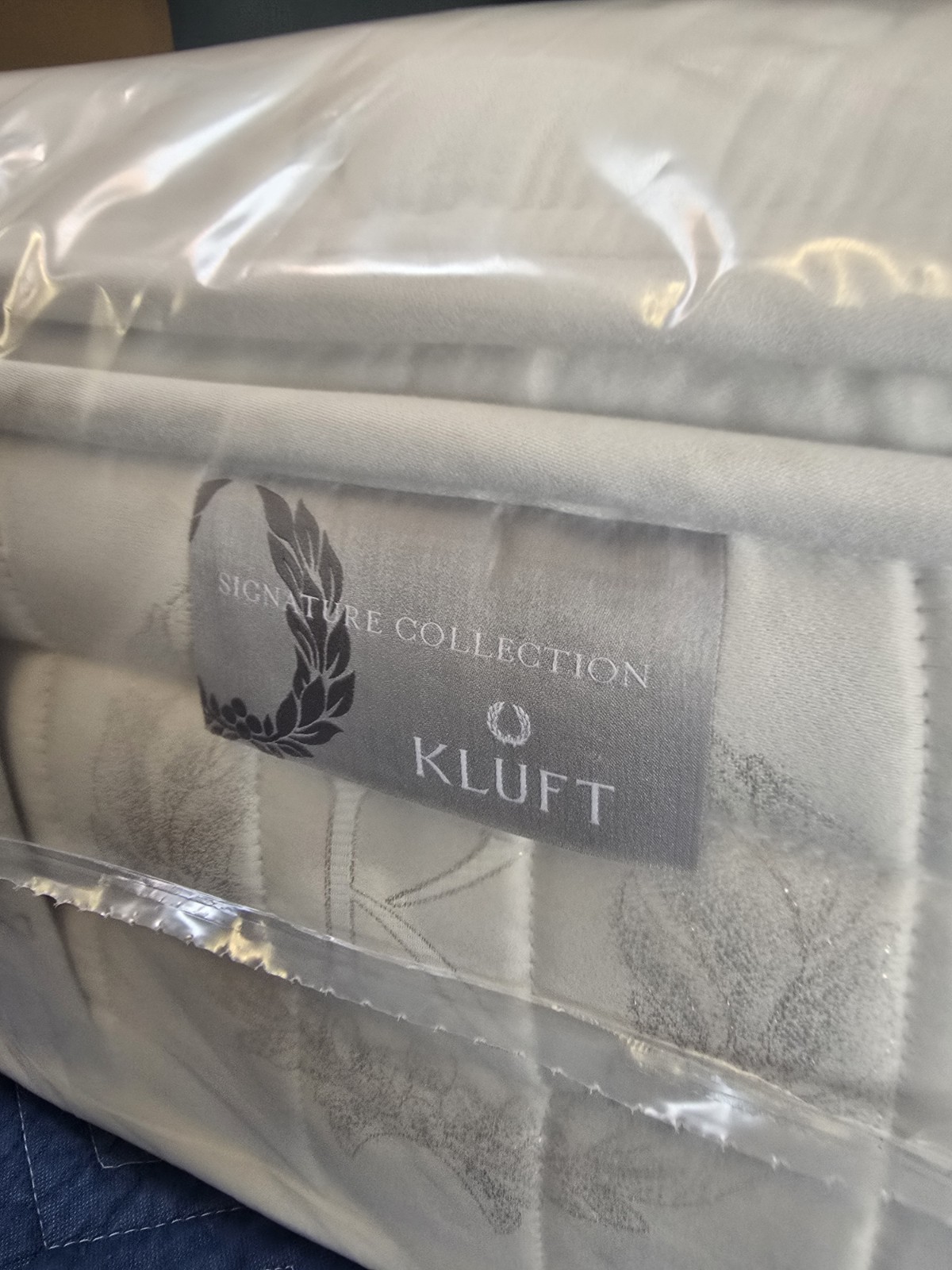 Kluft Signature Camellia Luxury Firm Mattress Full Size
