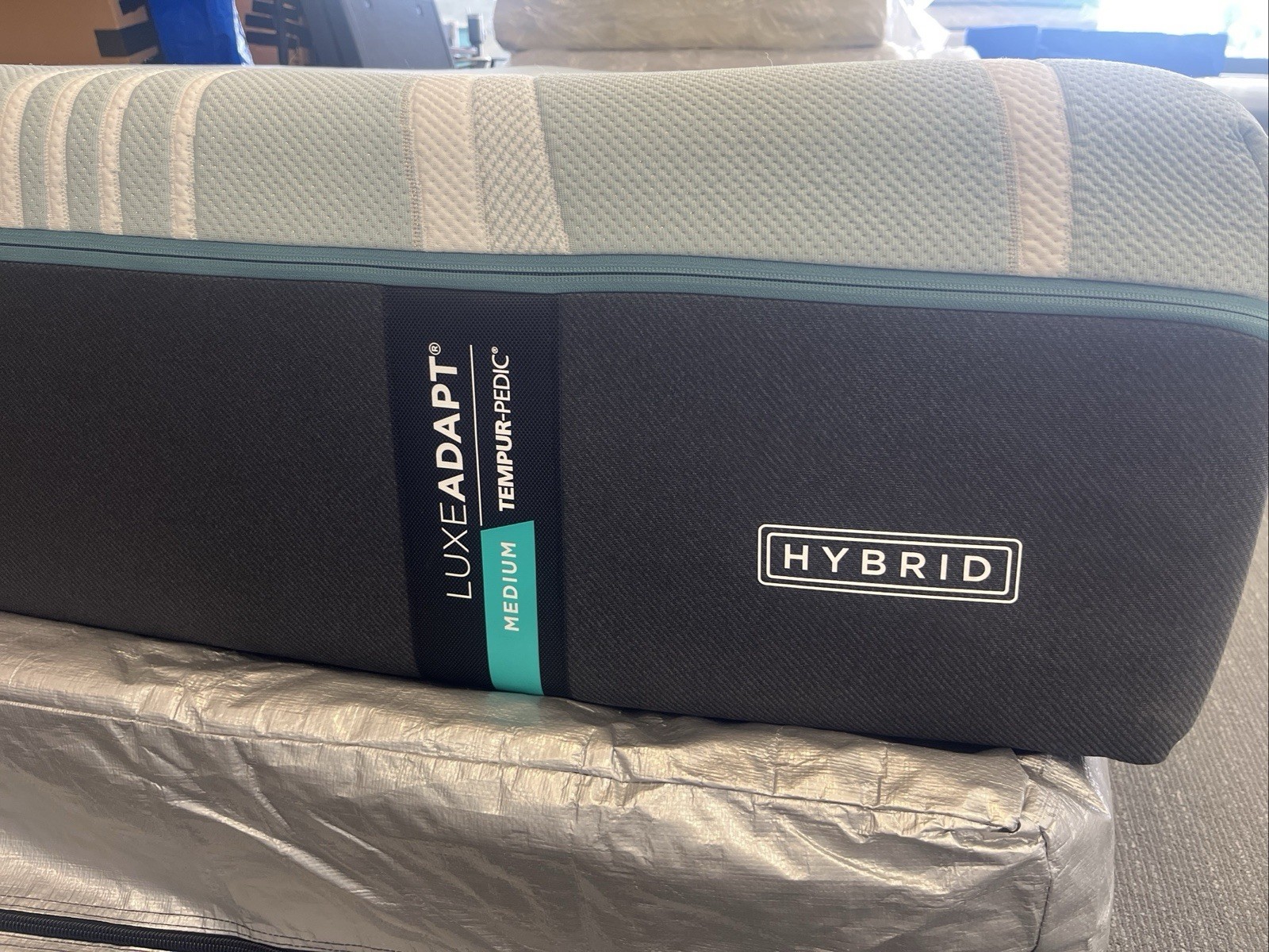 TempurPedic LuxeAdapt 2.0 Medium Hybrid King Mattress $4999 (Free Shipping)