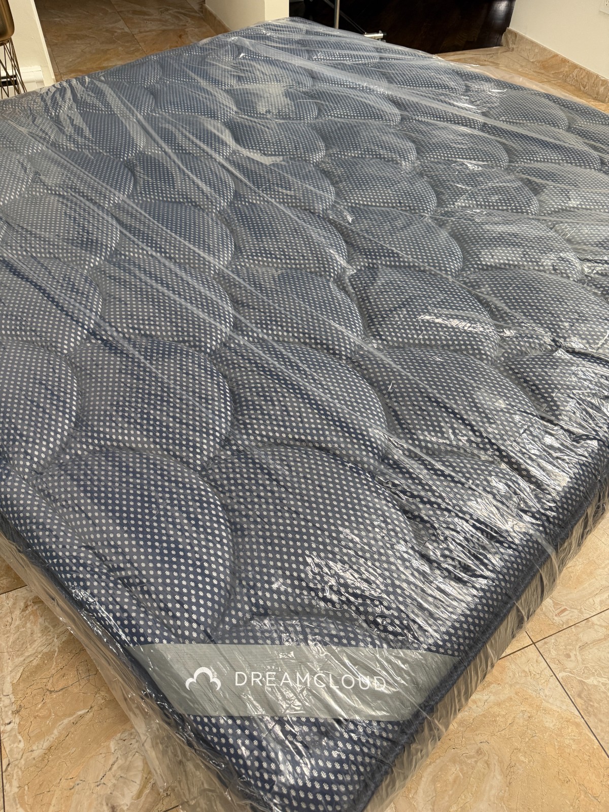 DreamCloud Luxe Hybrid Mattress (New)