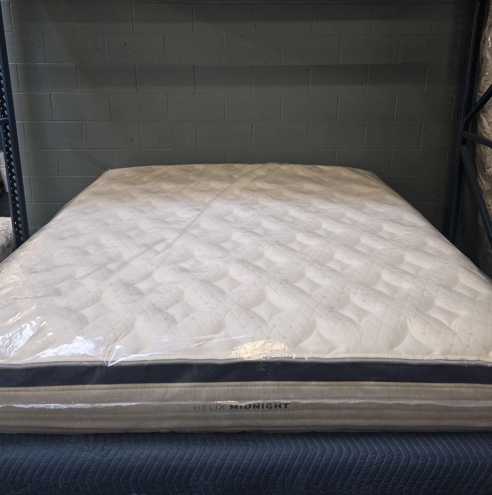 Helix Midnight Core With GlacioTex Cooling Pillow Top KING SIZE