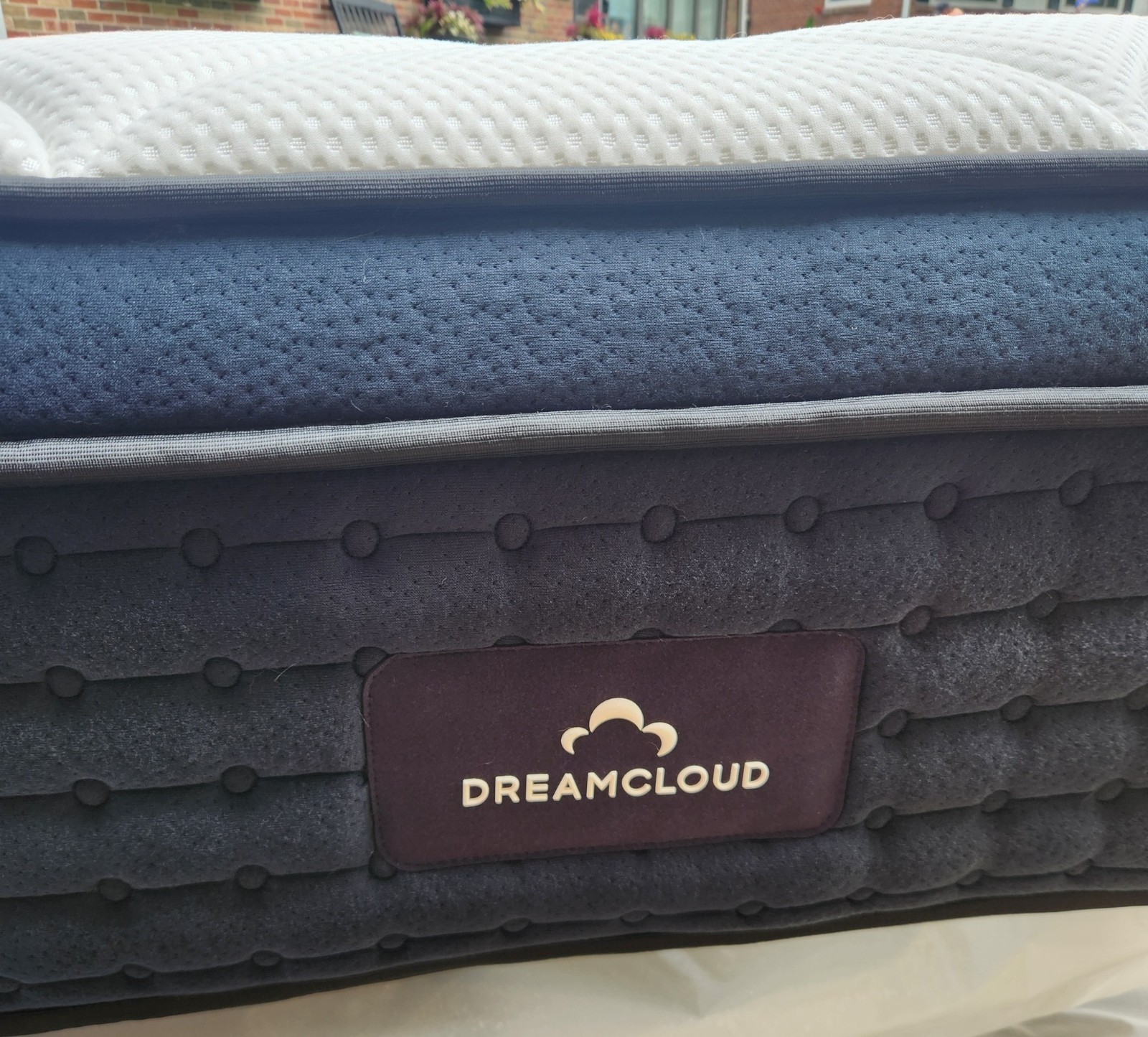 DreamCloud Hybrid King Mattress Medium Firm Cooling Tech White/Blue