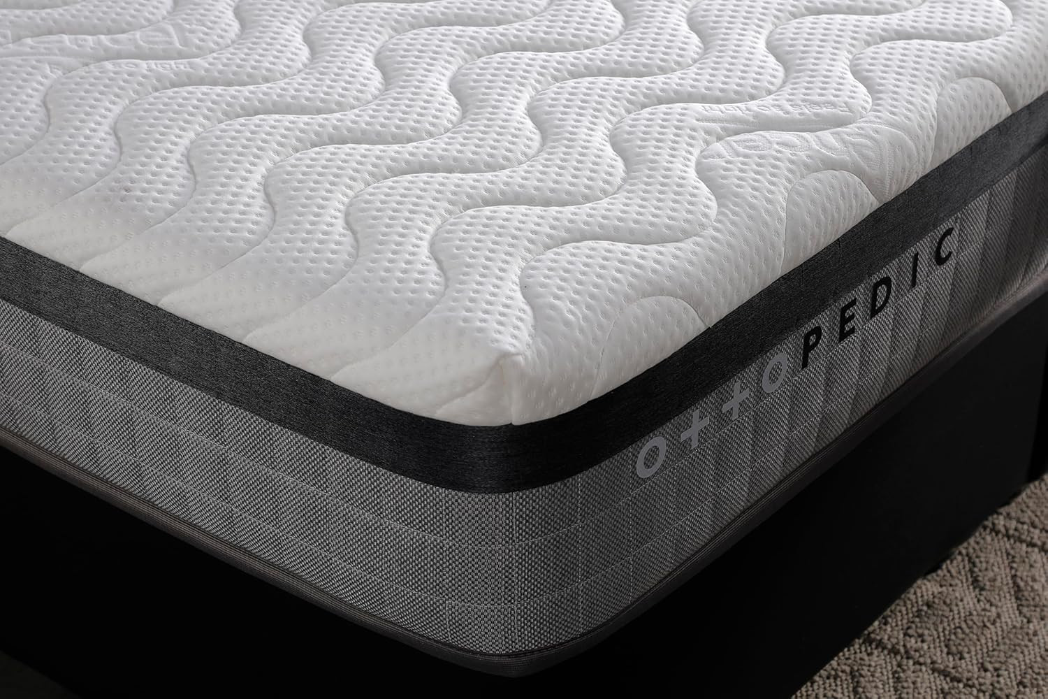 10.5″ Hybrid Mattress – Medium Firm, Pocketed Coils, USA Made