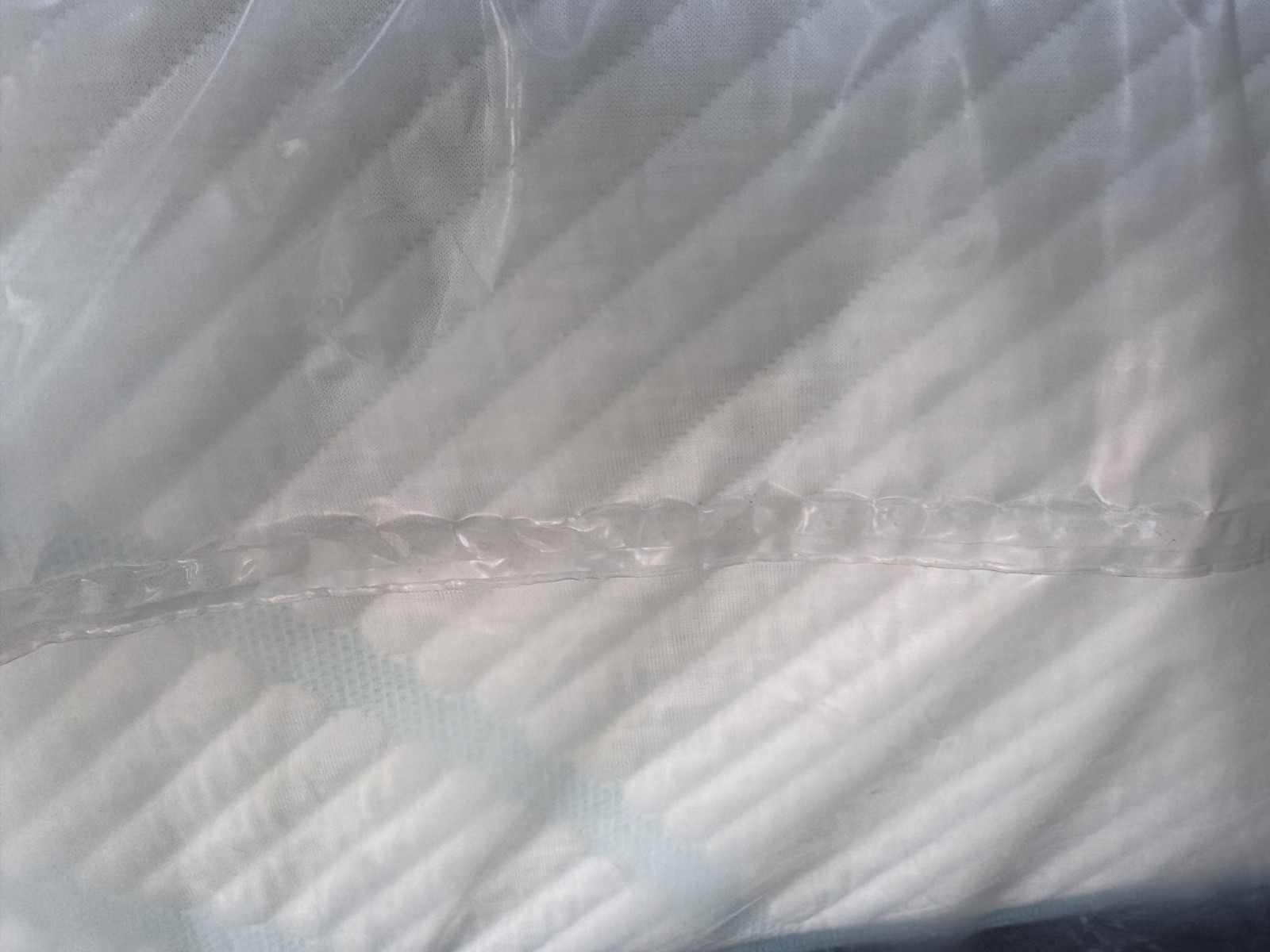 Tempur-pedic mattress Pro Adapt Medium Contour Twin XL/ Split CK ex-display.