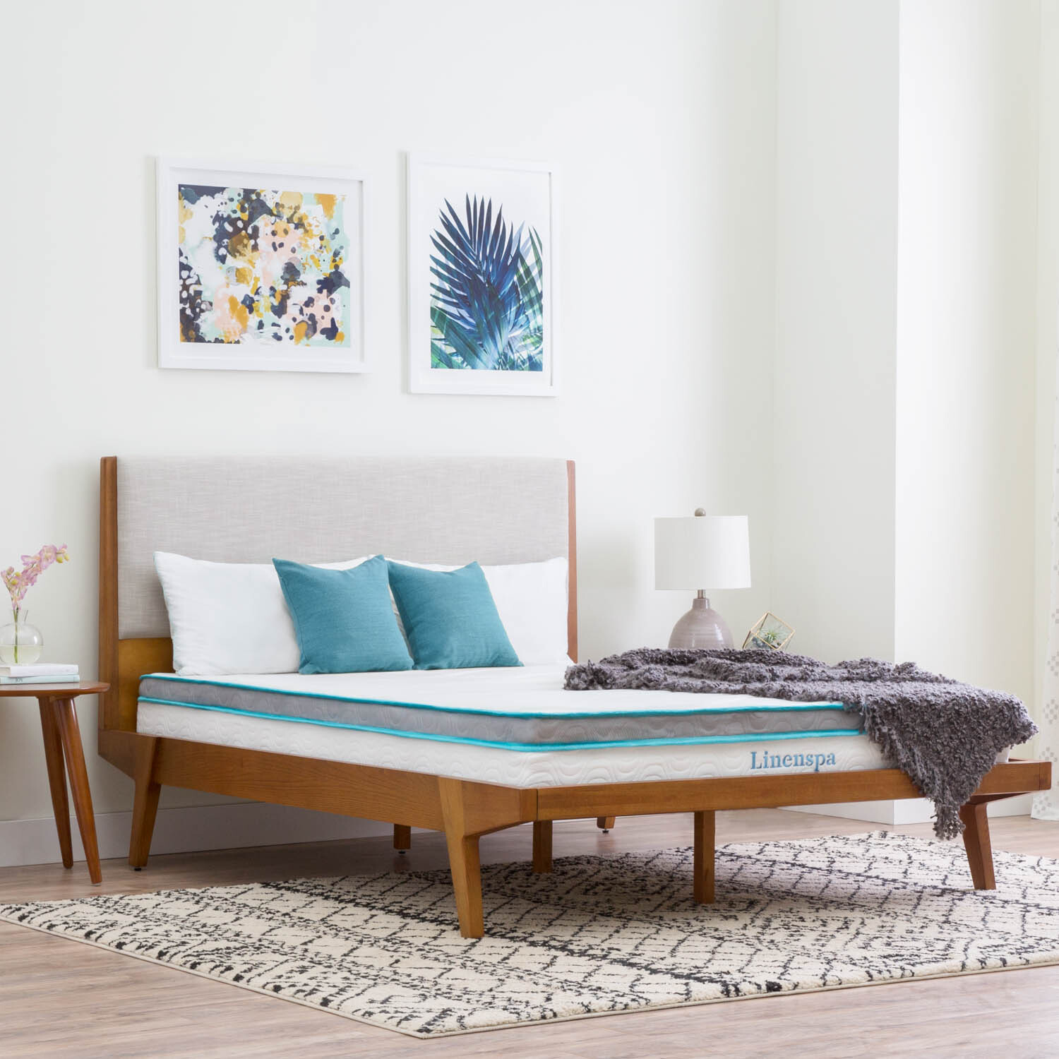 Linenspa 8 Inch Memory Foam and Innerspring Hybrid Medium-Firm Mattress
