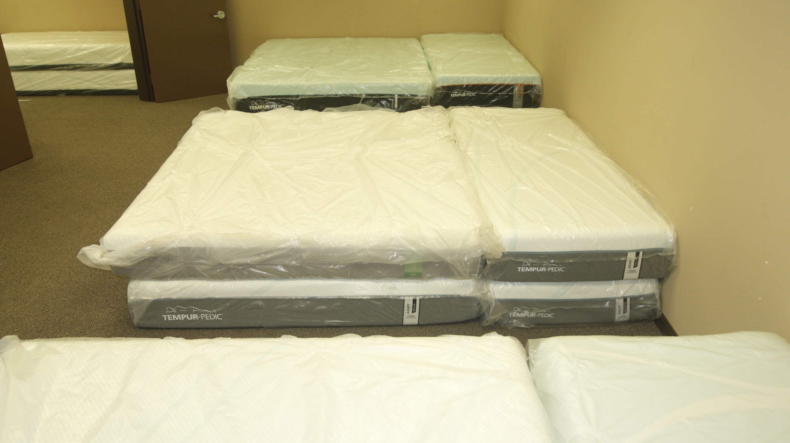 Tempur Pedic Adapt Medium Hybrid Technology Split Cal King (x2 Twin) Mattress
