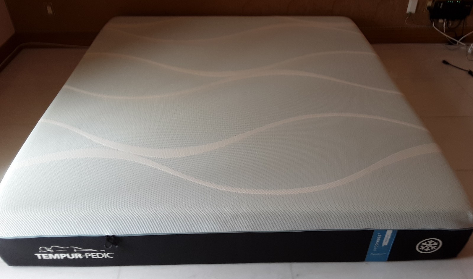 Tempurpedic mattress queen