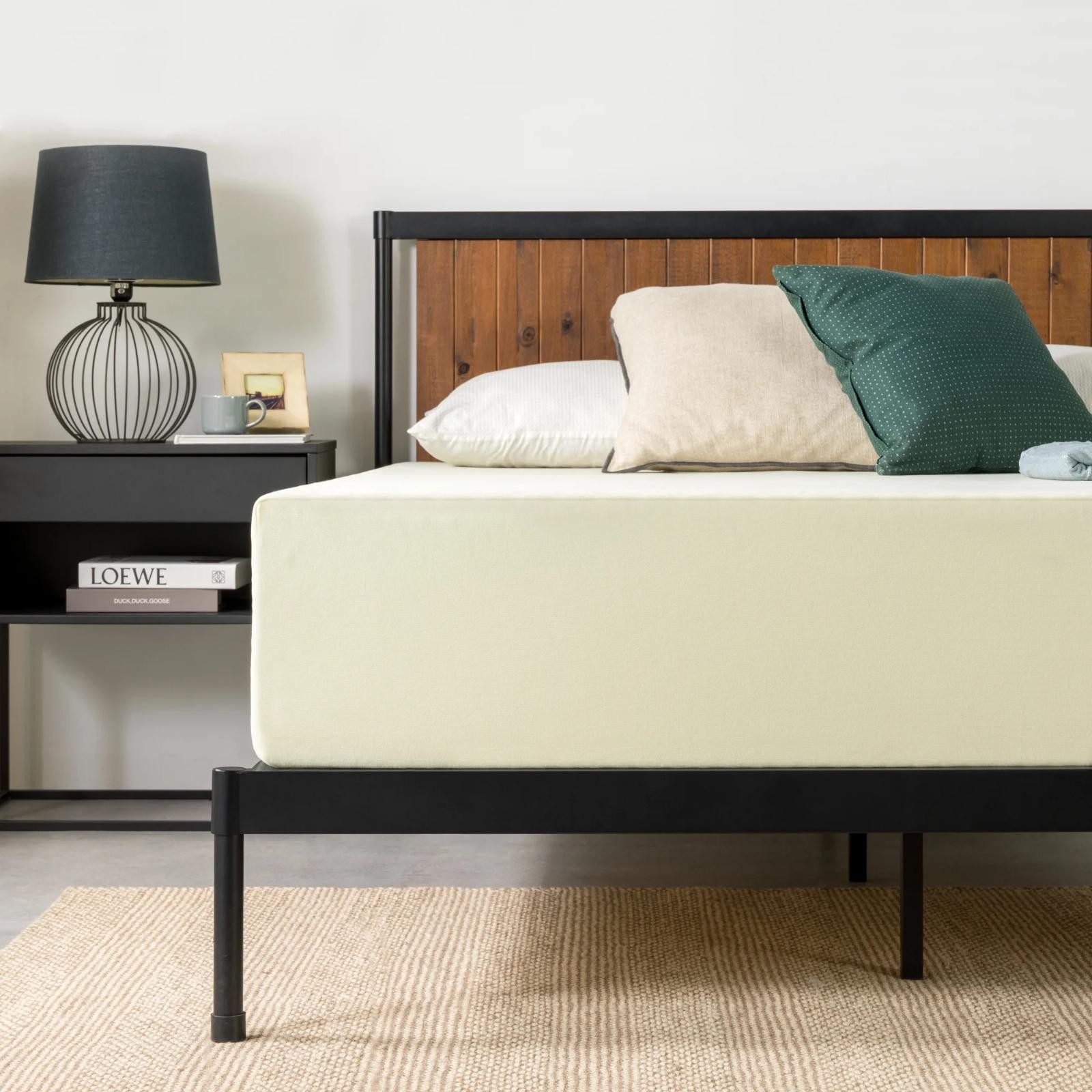 12″ Zinus Full Size Gel Memory Foam Mattress In A Box Breathable Cooling Airflow
