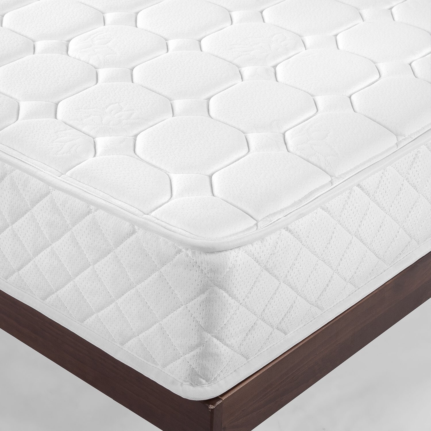 Zinus 8″ Quilted Hybrid of Comfort Foam and Pocket Spring Mattress, Full