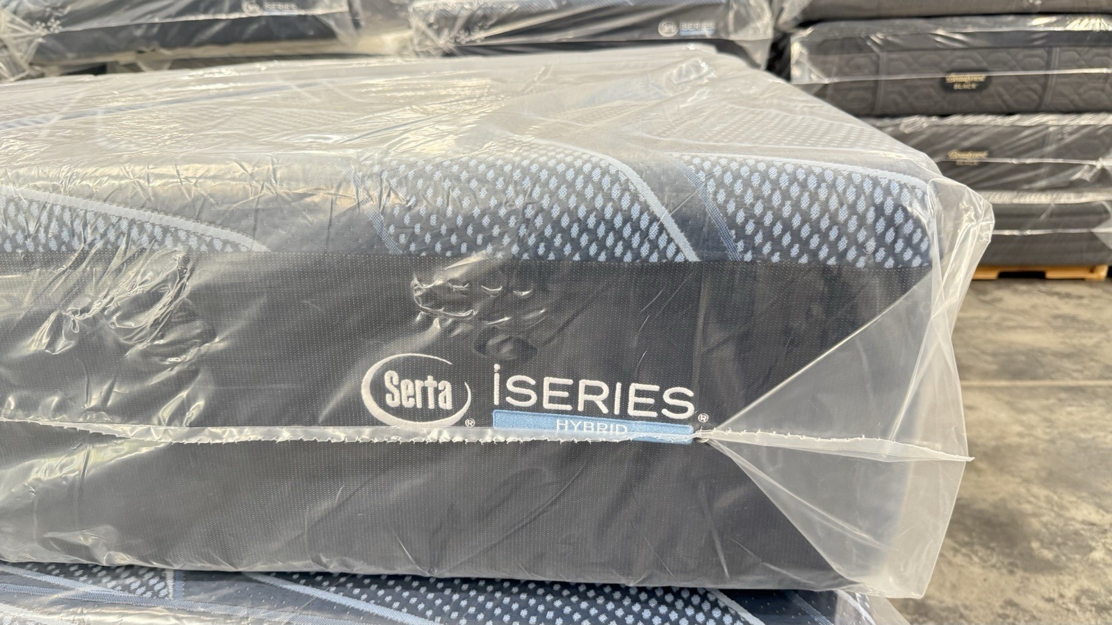 Serta iSeries 2.0 Hybrid 2000 Medium 12′ Mattress