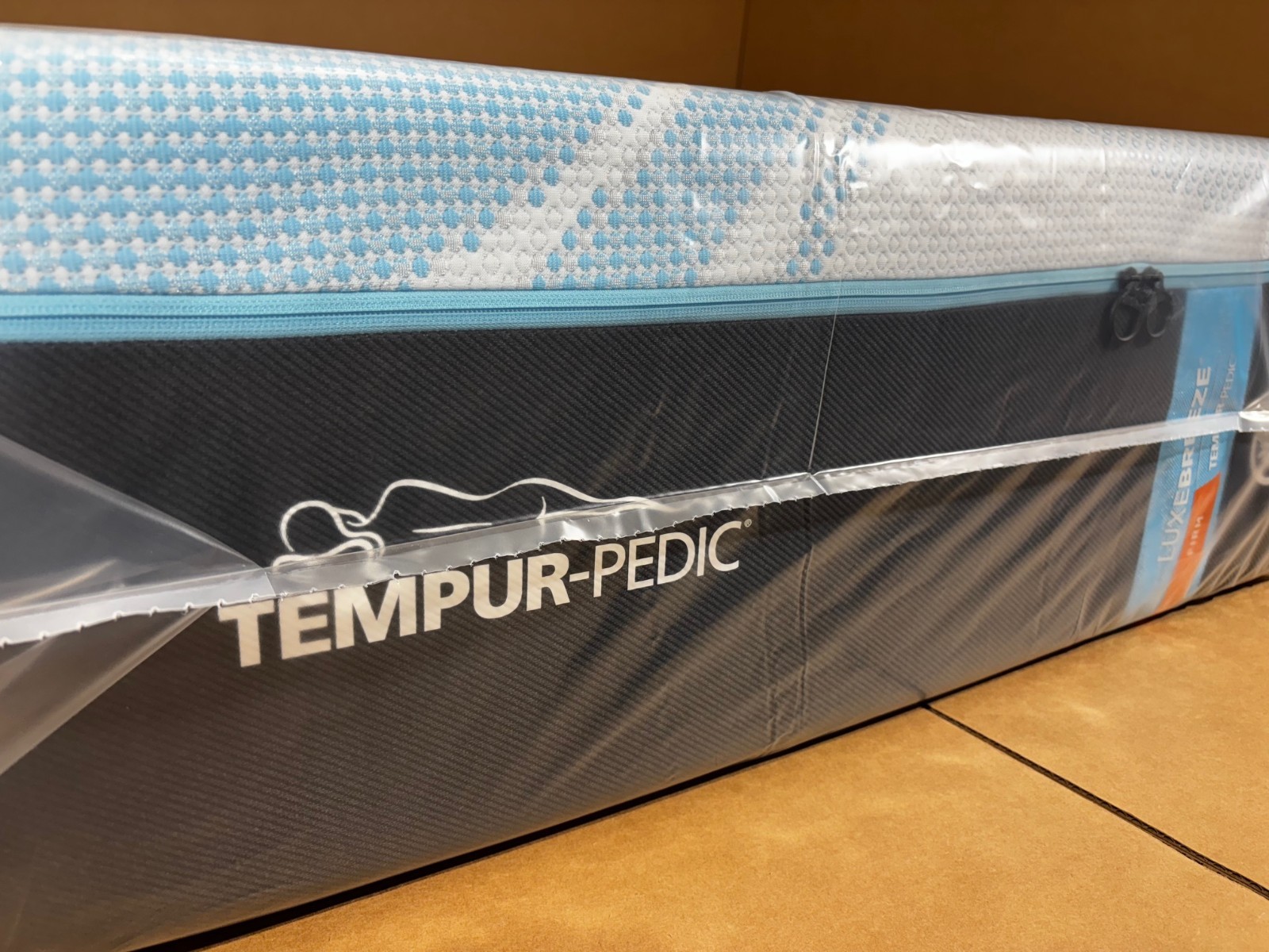 Tempurpedic Luxe Breeze Firm 2.0 Twin XL Mattress 2025 LuxeBreeze MSRP $5199 NEW