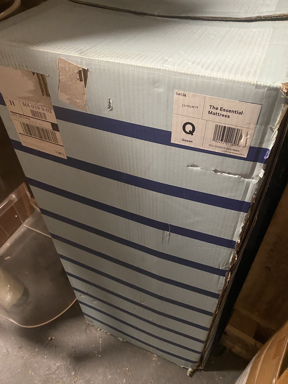 Casper Essential Queen Mattress – NEW IN BOX – NOS