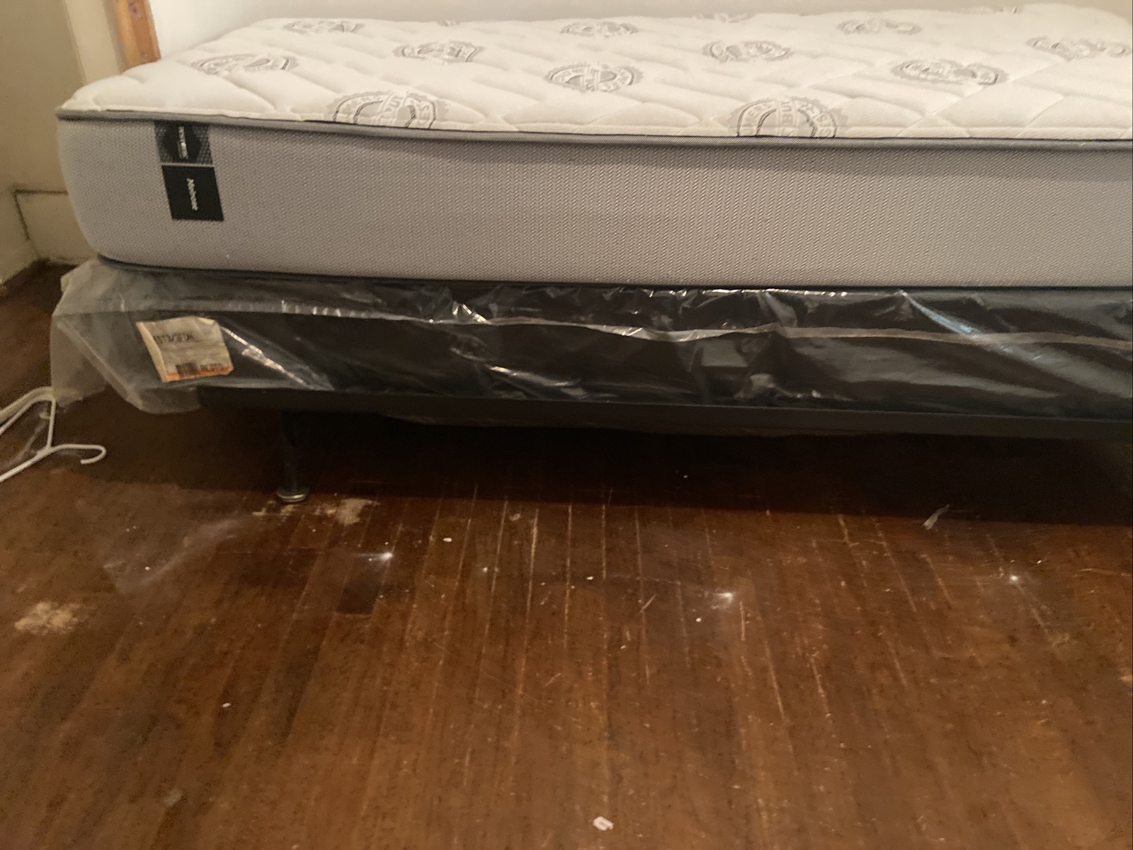 Grandeur Deluxe Twin Size (39″x75″x12″) Mattress and Box Spring Set – Fully…
