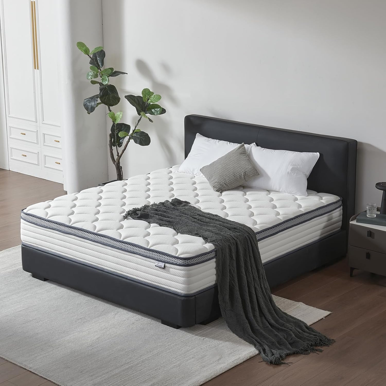 12 Inch Queen Mattress in a Box, Medium Firm Hybrid Mattress with Pocket Springs
