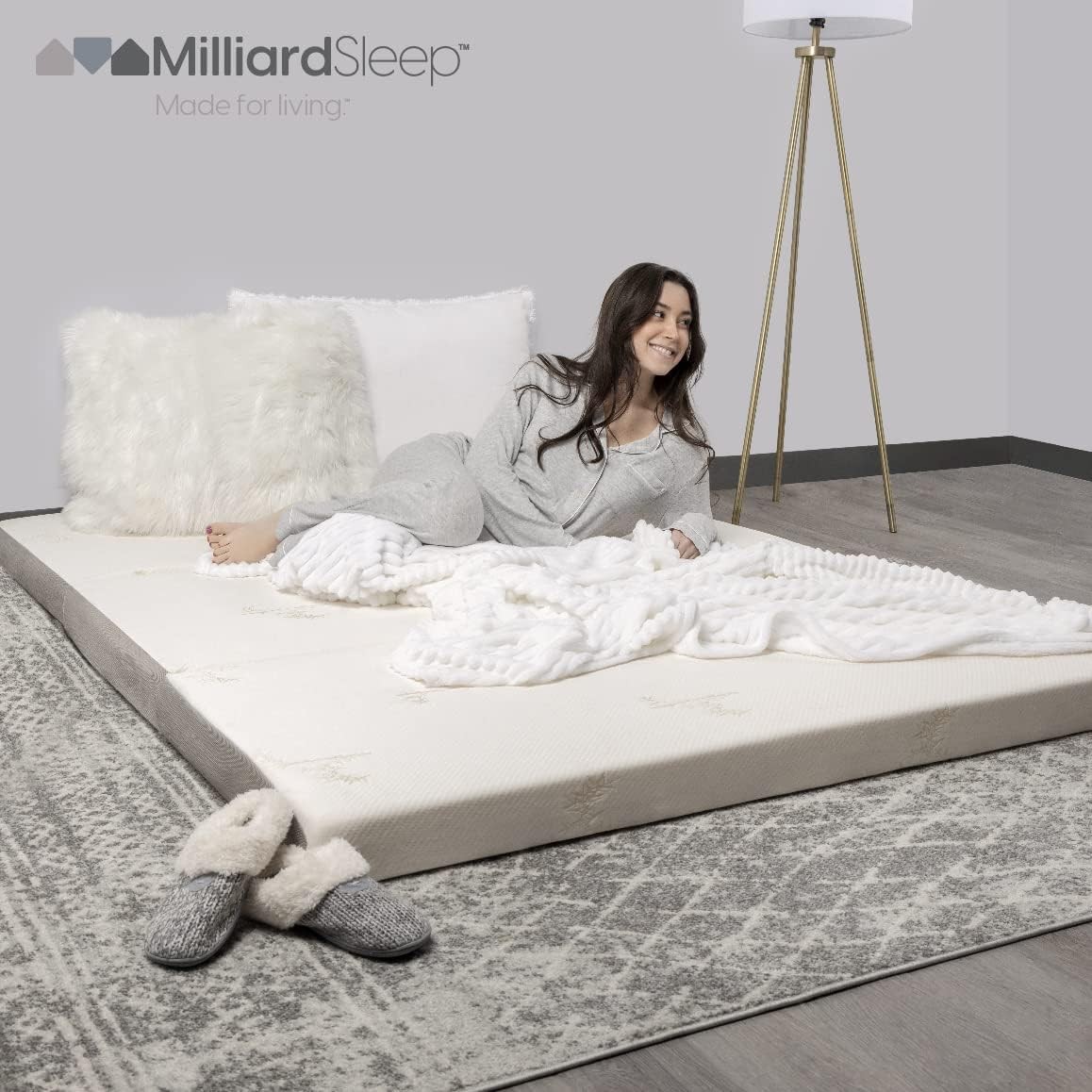 Washable Cover Full Tri Fold Mattress 75x52x4 Inches