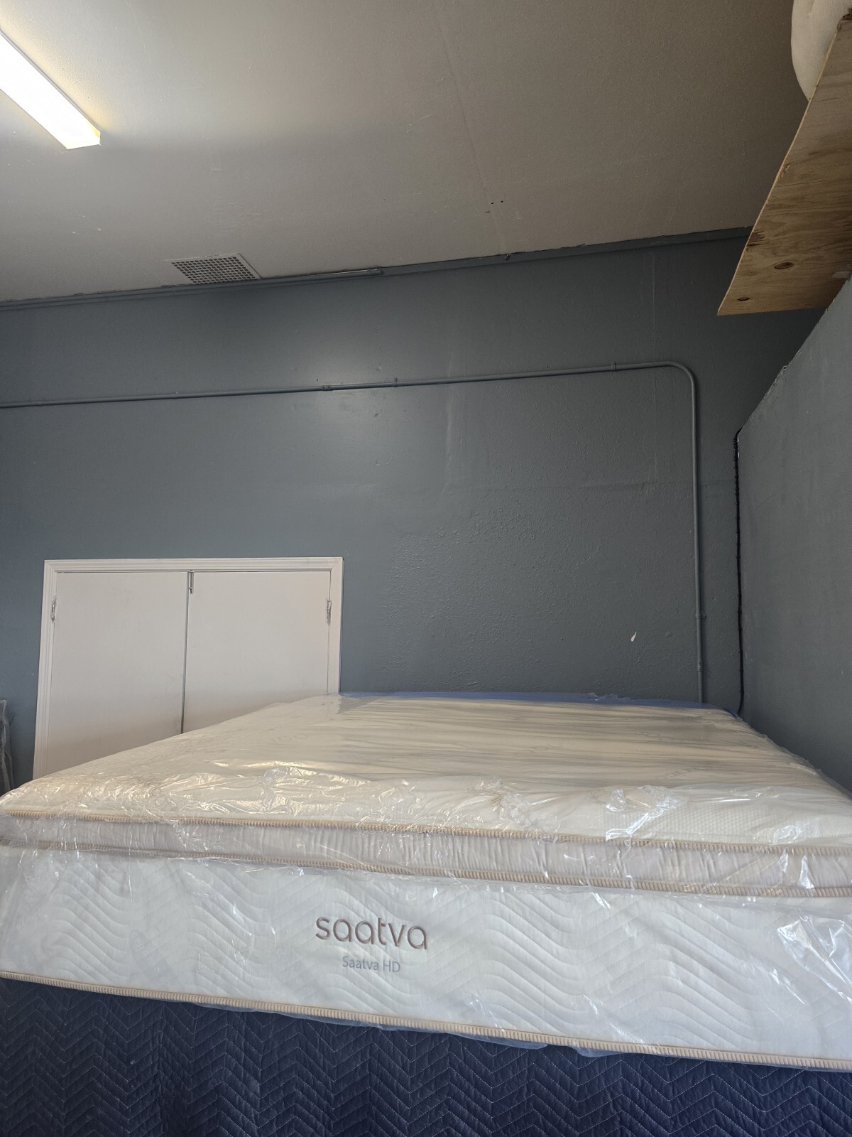 Saatva HD King Size Mattress
