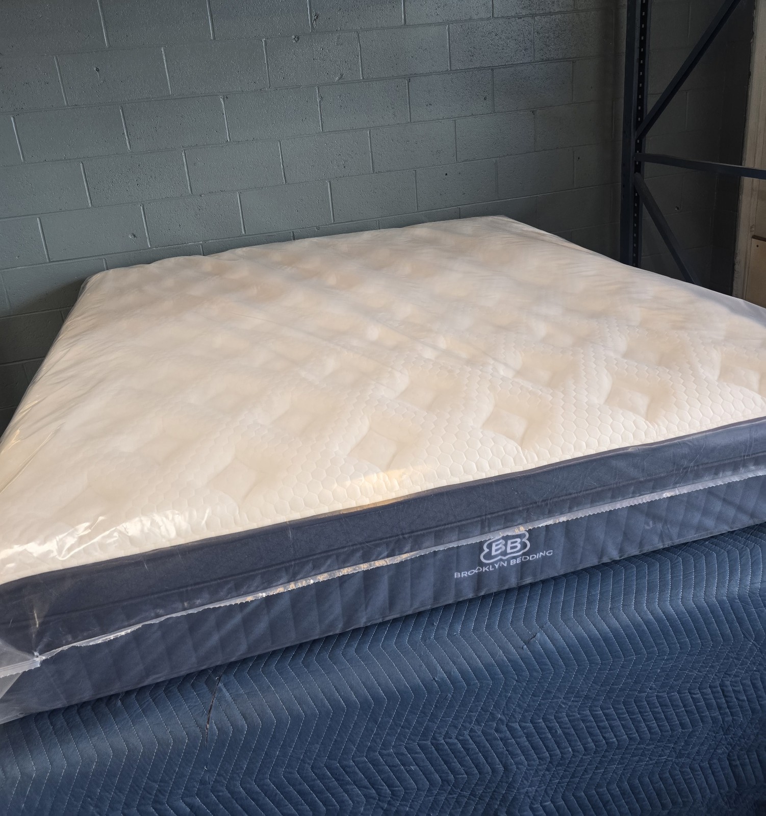 Brooklyn Aurora Medium With Cloud Cooling Pillow Top