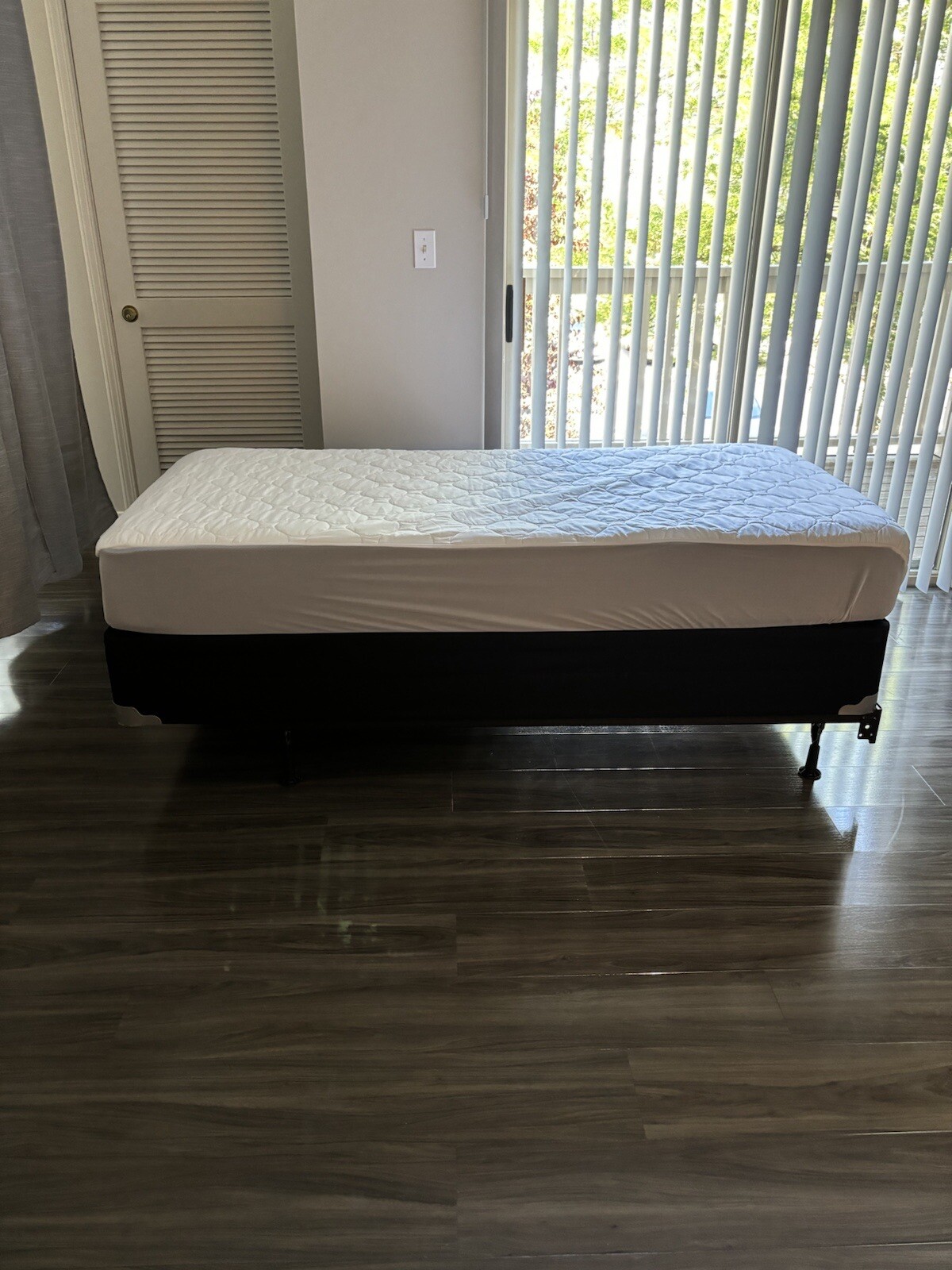 Sleepy’s Basic Innerspring Firm Mattress Twin Size Used Once + Frame And Cover