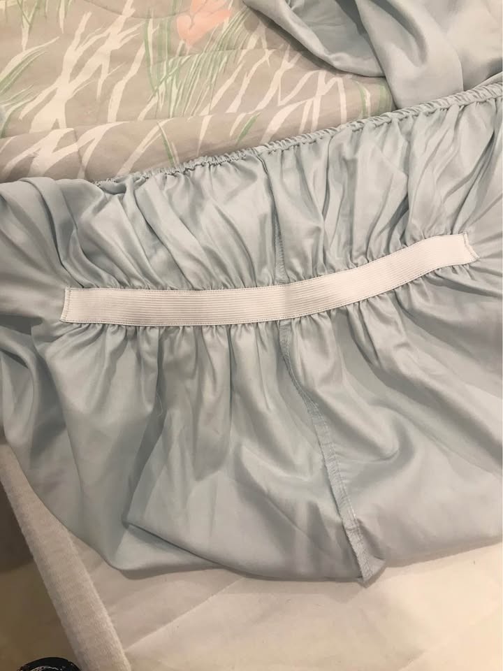 Full Mattress, Box Spring, Bed Frame, 2 Sets Bed Sheets w/Pillow Cases, Sleepys