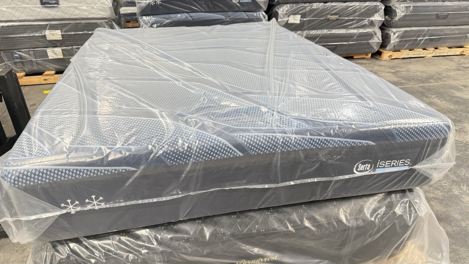 Serta iSeries 2.0 Hybrid 2000 Firm 12′ Mattress