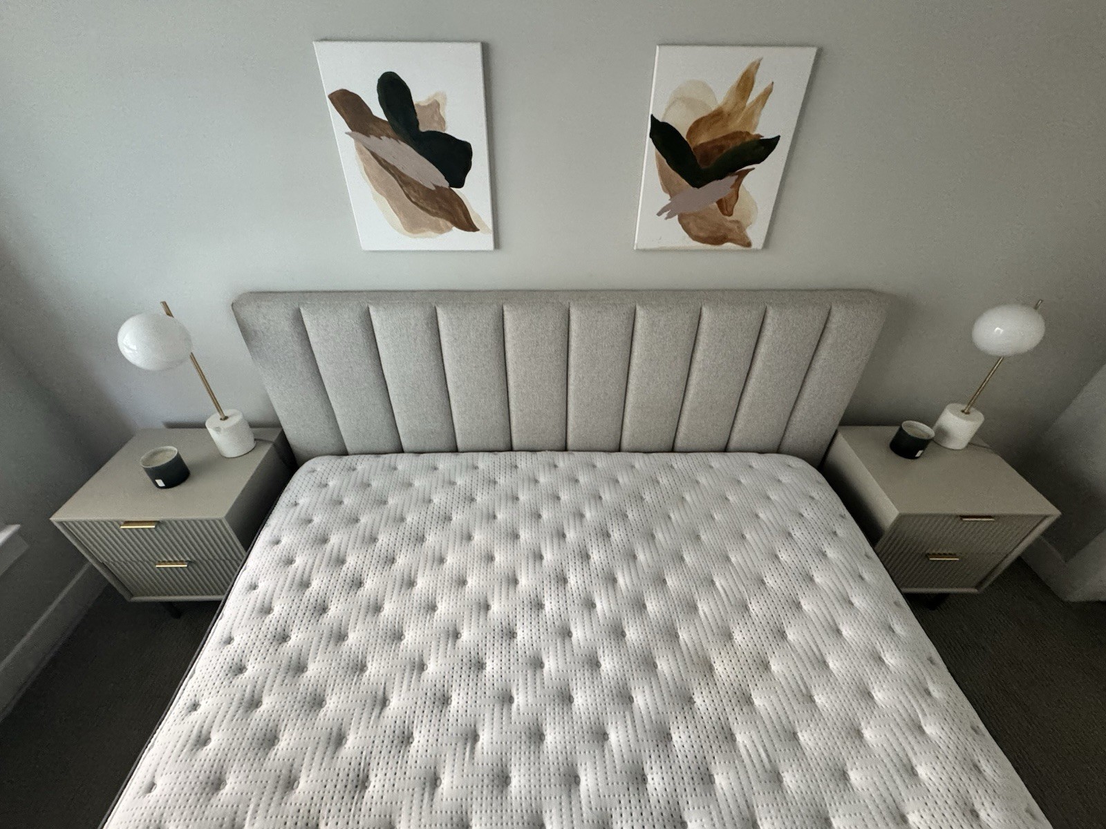 Beautyrest PressureSmart King Box Spring Firm Mattress, White Gray, Dot Pattern