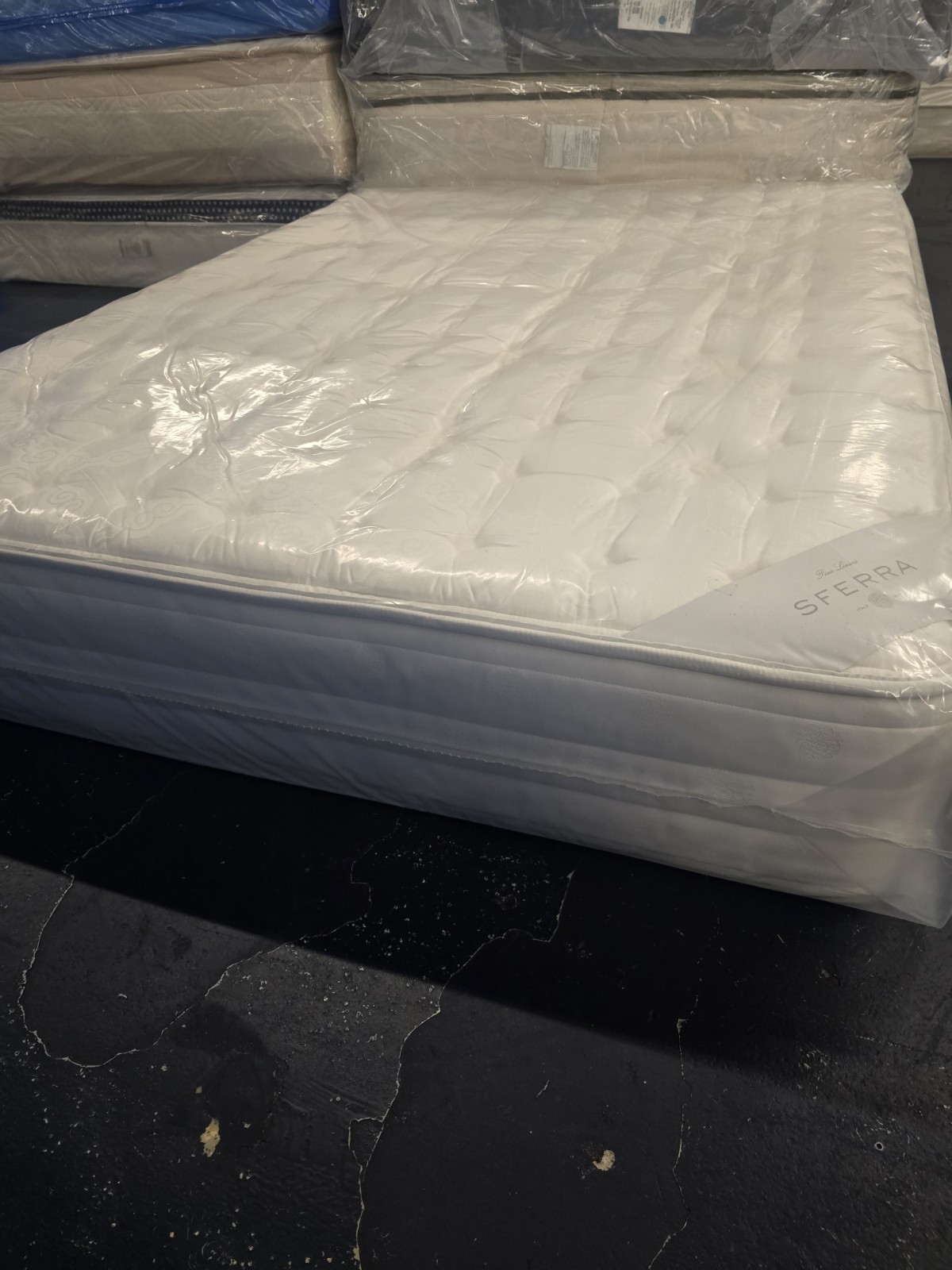 Sferra Notte Luxury Firm Queen Size (VERY FIRM)