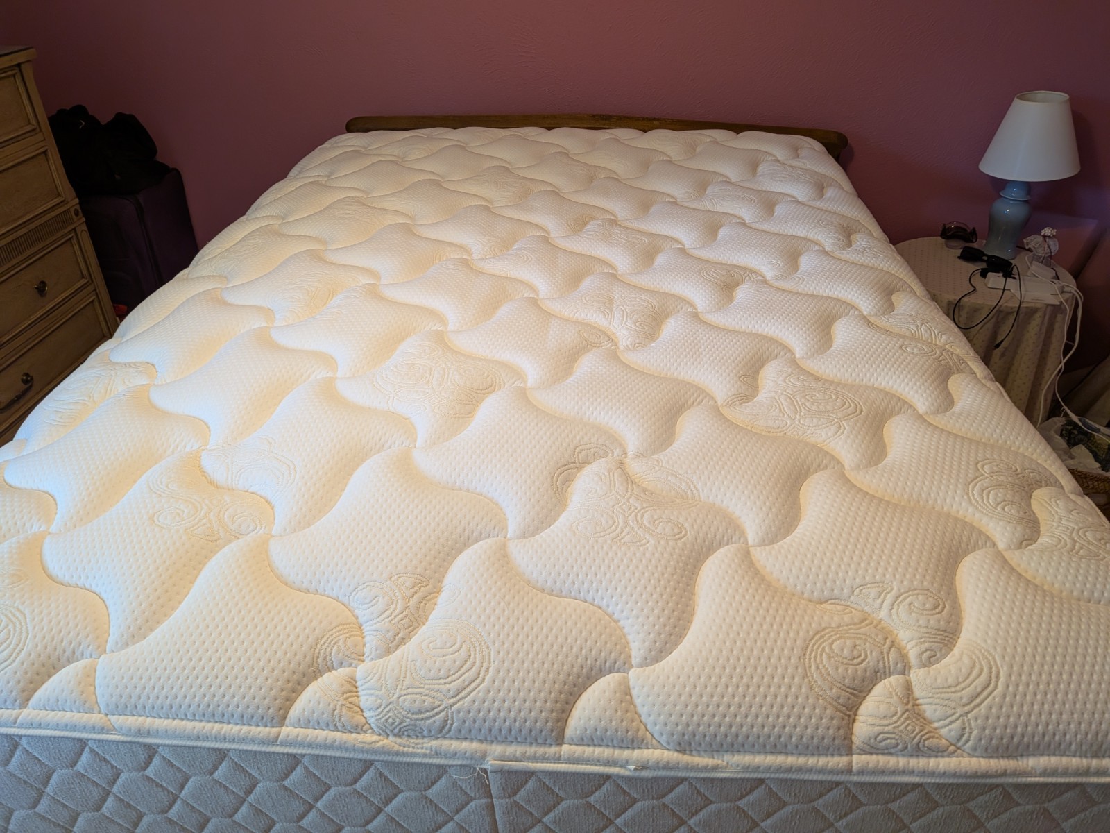 Denver Mattress – Durango firm queen-size