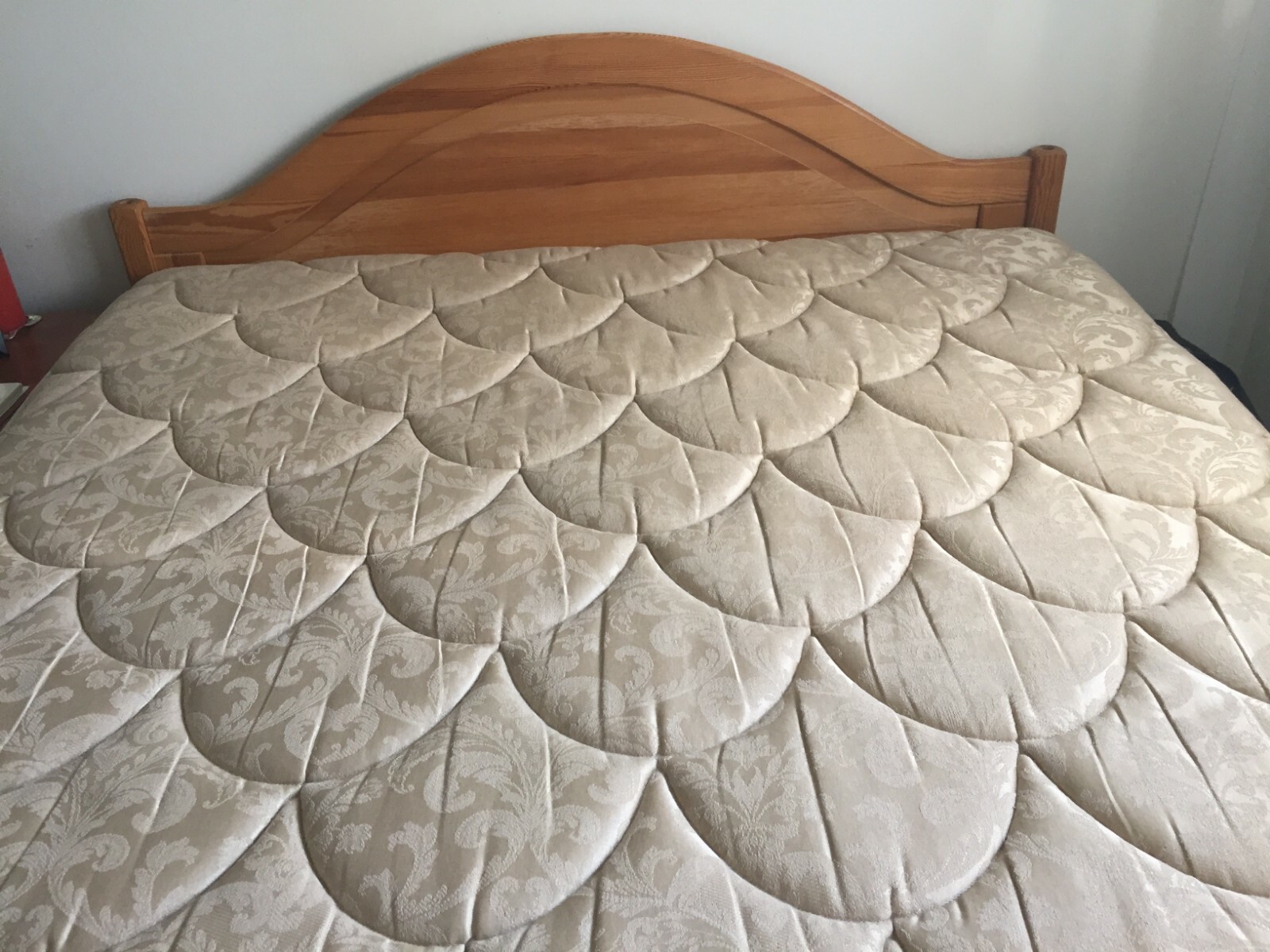 MACY’S 50% OFF QUEEN MATTRESS-SEALY PERFECT SLEEPER “SADDLEBROOK SUPREME”
