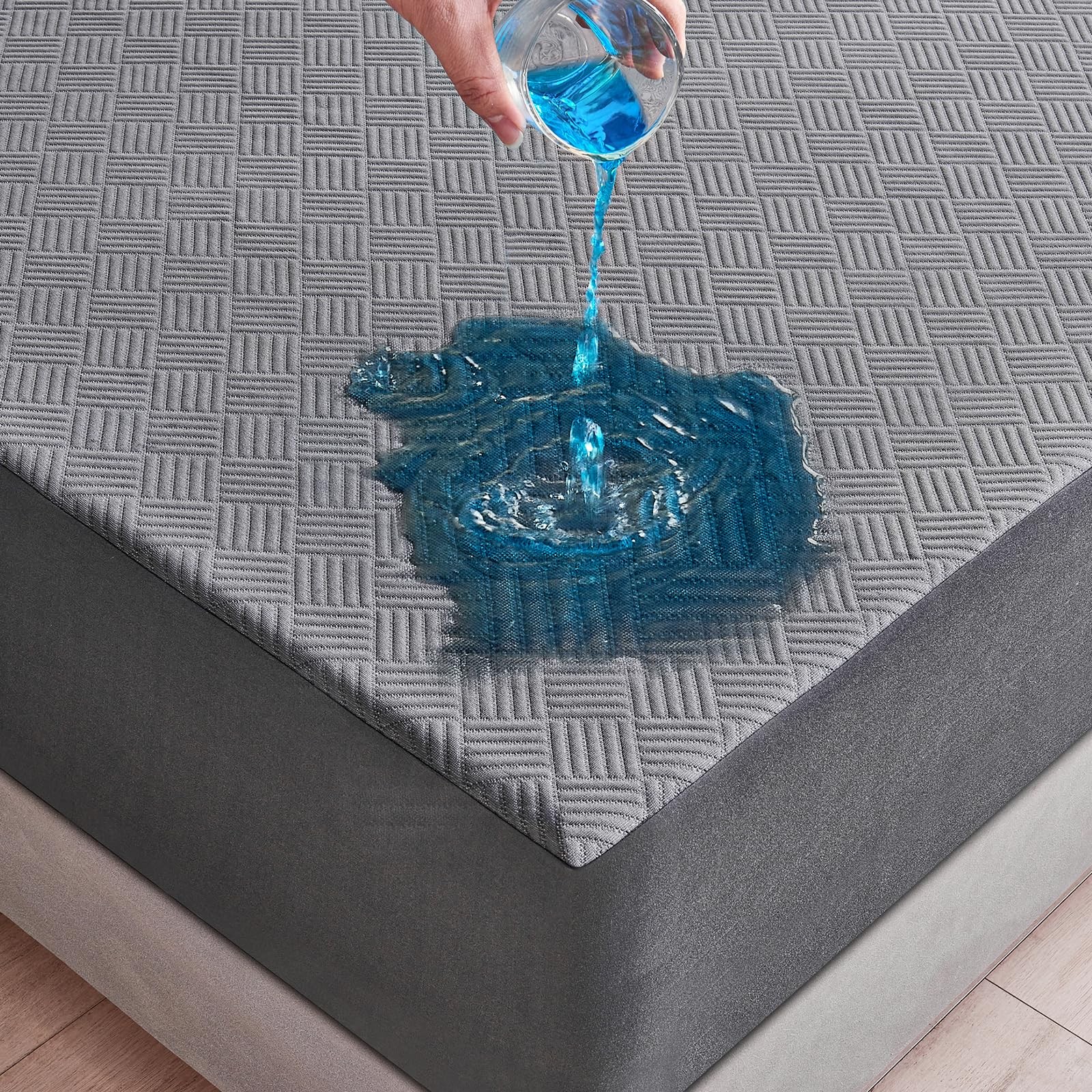 Inooro Queen Size Waterproof Mattress Protector, Breathable Bed Queen, Gray