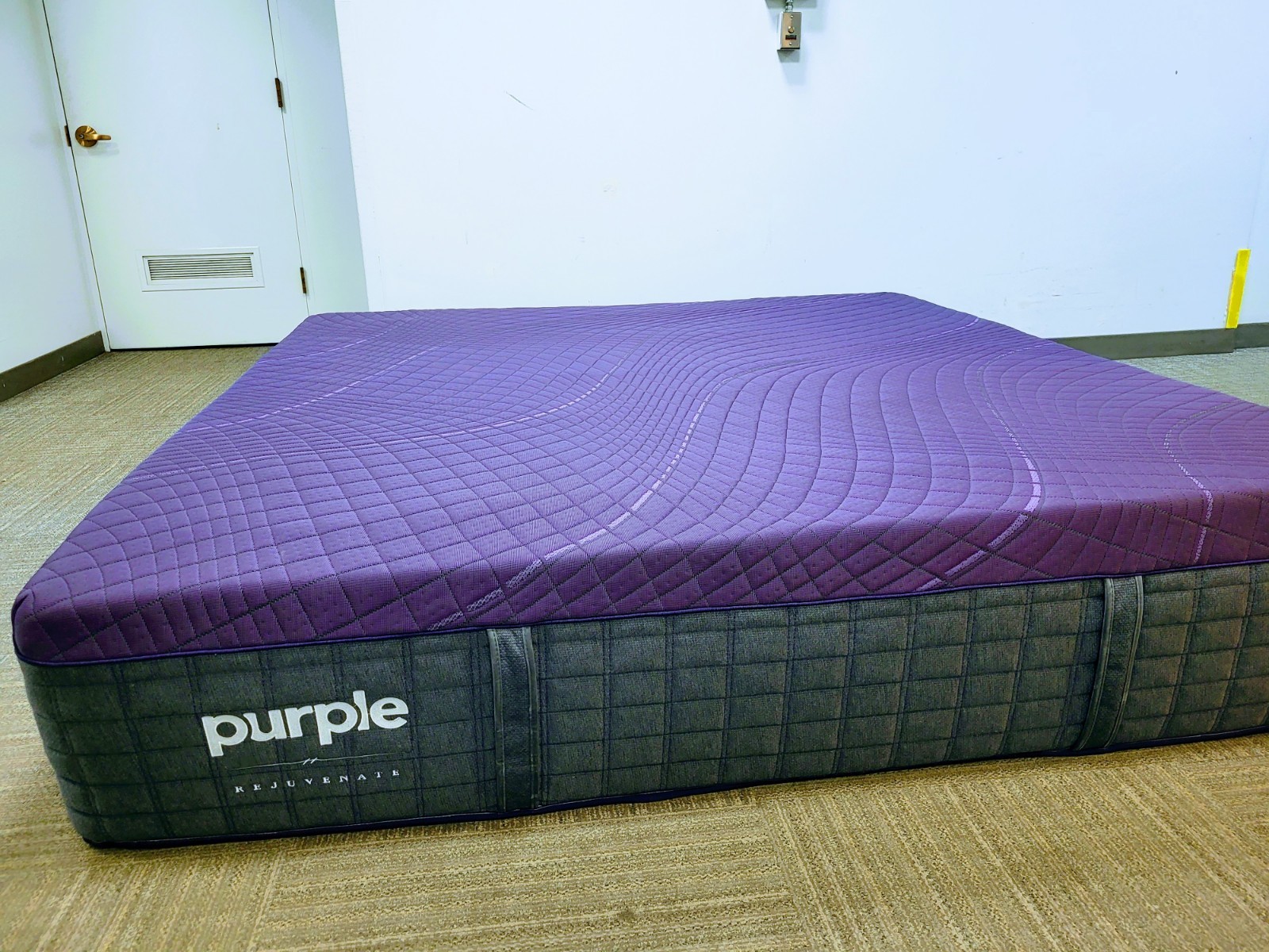 Purple Rejuvenate 2.0 King Size Mattress Luxury 💜 Pick Up Only Locals 60101 Zip