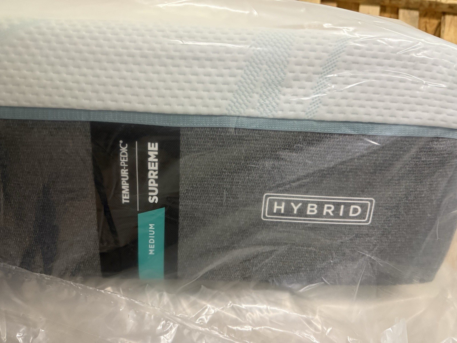TempurPedic SUPREME HYBRID MEDIUM KING 11.5″ MATTRESS NEW CLOSEOUT FAST SHIP