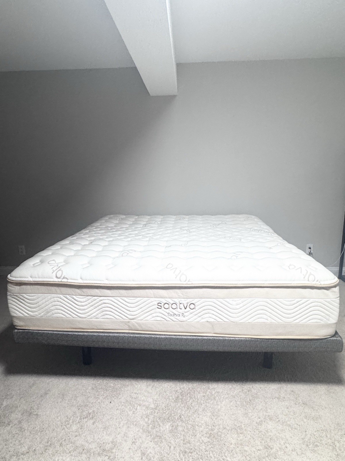 Saatva Rx King Mattress – Excellent Condition 15” Medium– Free Delivery