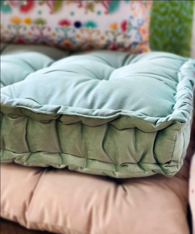Custom French Mat mattress Daybed Sofa Cushion Day Bed Bench Seat Hand Tufted