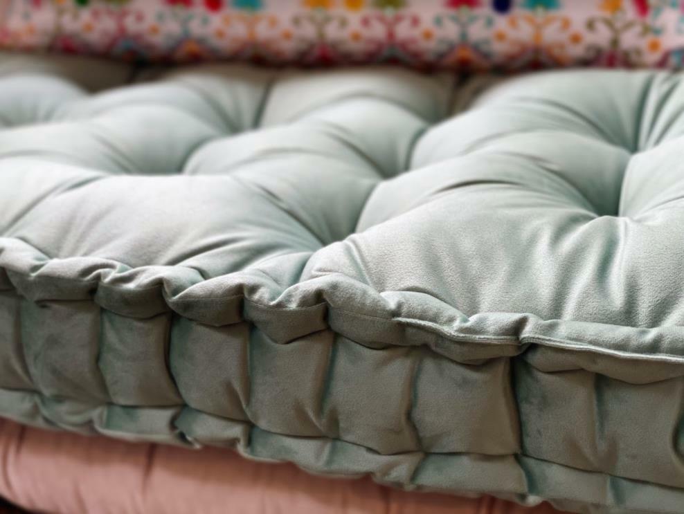 Custom French Mat mattress Daybed Sofa Cushion Day Bed Bench Seat Hand Tufted