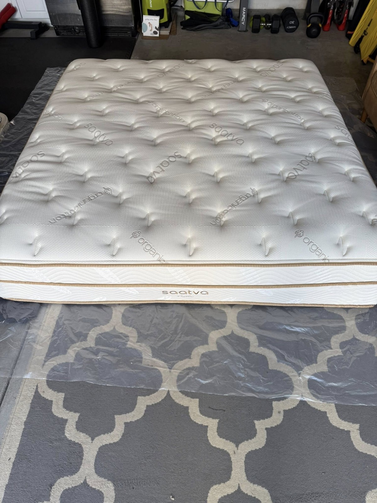 Saatva Luxury Firm King Mattress 11.5″ And 14.5″ Available, Pick Up Chicagoland
