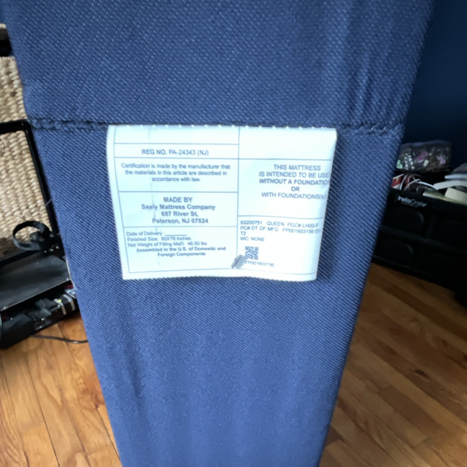 Sealy Queen Box Spring Blue White Fabric Cover Model PQCJ-LH-05F