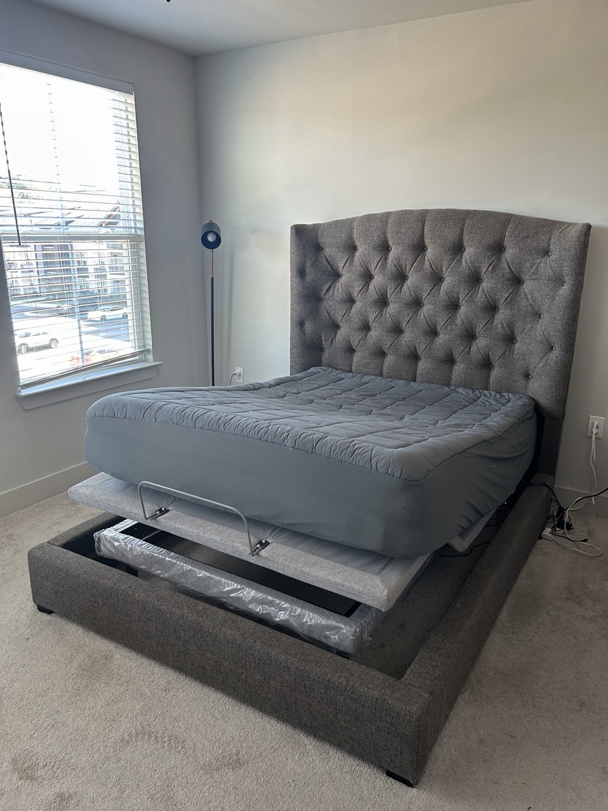Sleep Number Dual Pump Mattress Queen Size with Wireless Remote