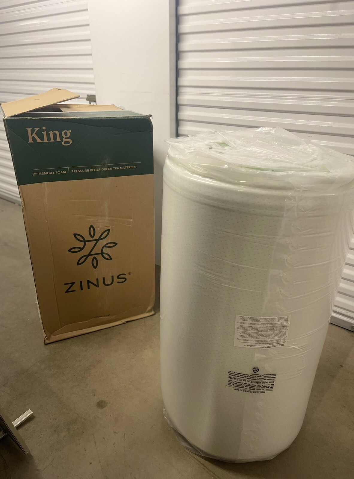 Zinus Mattress 12″ King Green Tea Memory Foam Pressure Relief New Open Box